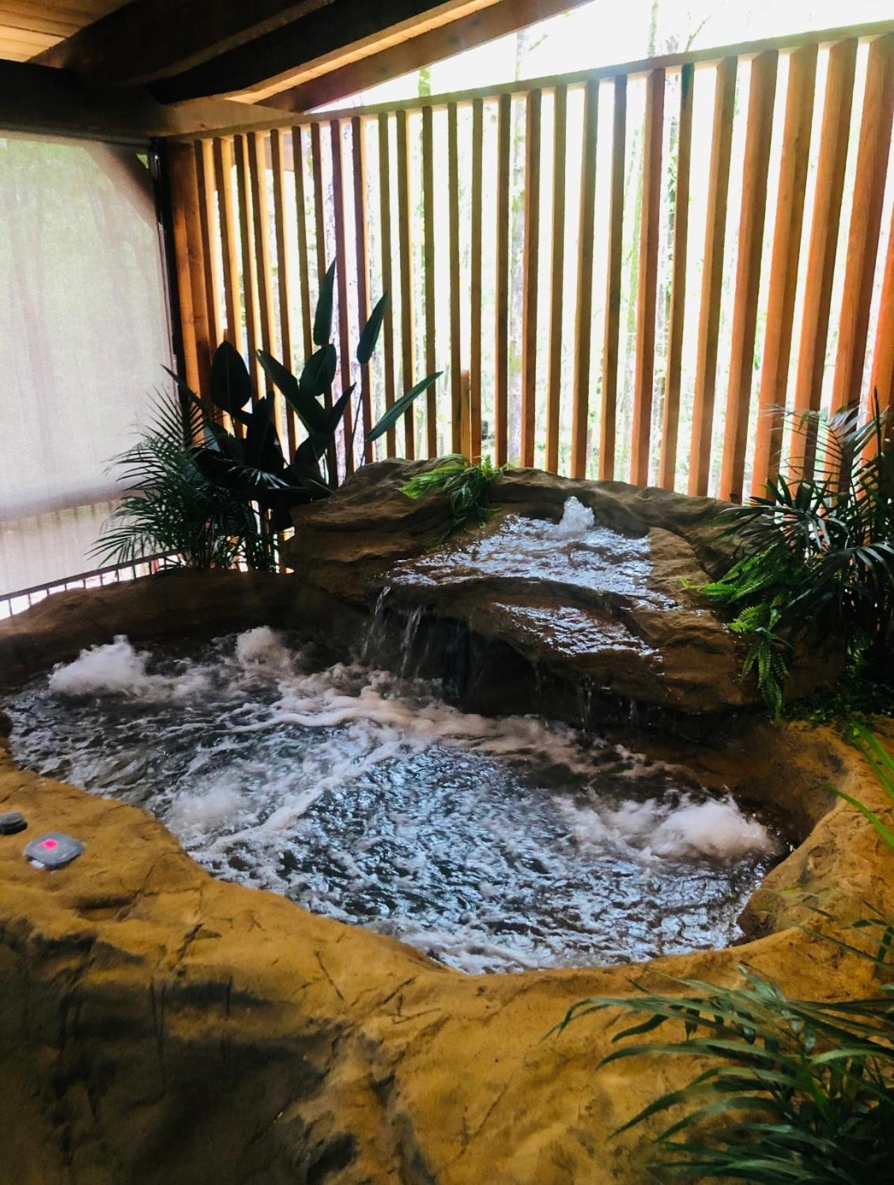 Wolf Creek Luxury Cabin 브로큰보우 외부 사진