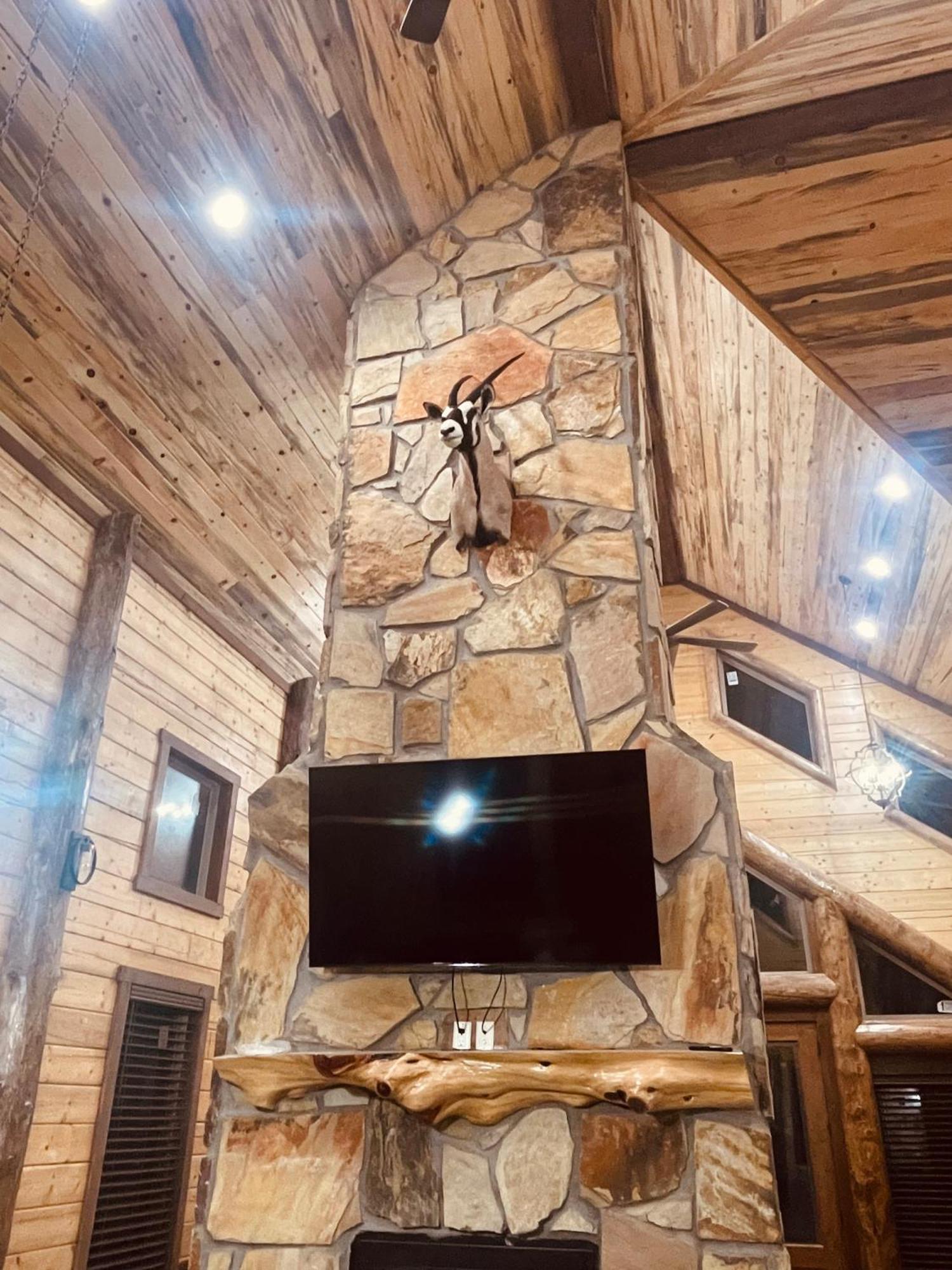 Wolf Creek Luxury Cabin 브로큰보우 외부 사진